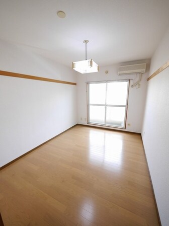 ログラール1の物件内観写真